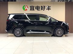 Denza D9 DM-i smart driving version 1020 four-wheel drive flagship - фото 4