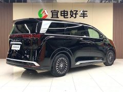 Denza D9 DM-i smart driving version 1020 four-wheel drive flagship - фото 5