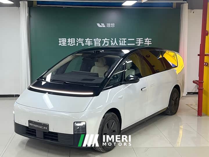 Li Auto MEGA Home Edition - автомобиль из Китая
