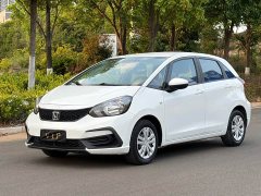 1.5L CVT Edition - фото 1
