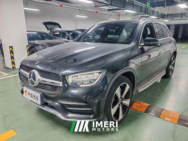 Mercedes-Benz GLC 300 L 4MATIC Version Edition