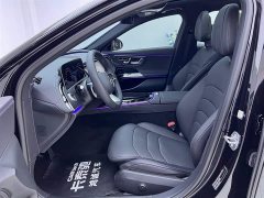 Mercedes-Benz E-Class E 300 L Fashionable and Sporty - фото 16