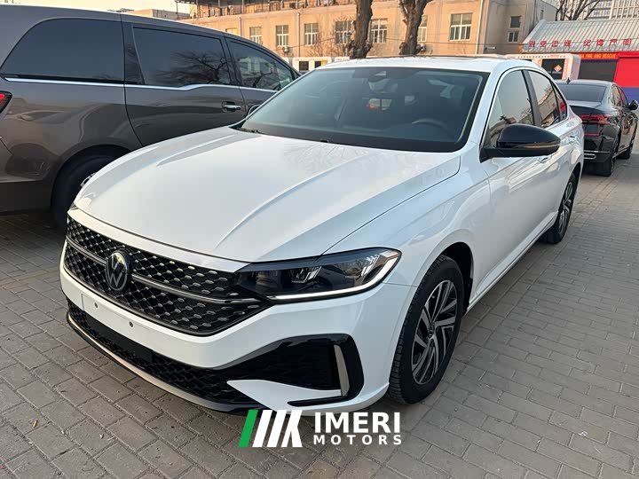 Volkswagen 300TSI DSG Edition - автомобиль из Китая