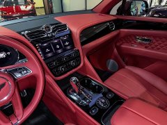 Bentley Bentayga 2021 4.0T V8 - фото 11