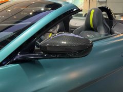 Aston Martin V8 Vantage 4.0T V8 F1 Edition Roadster - фото 8