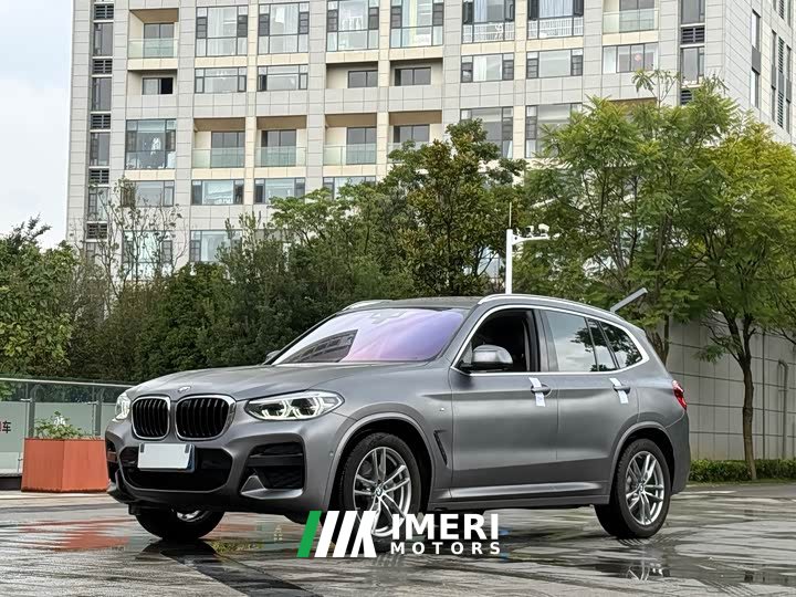BMW X3 xDrive28i M - автомобиль из Китая