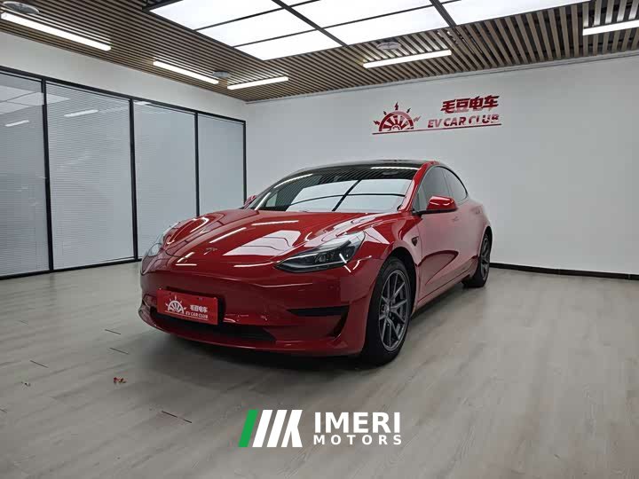 Tesla Model 3 Standard Range Edition - автомобиль из Китая