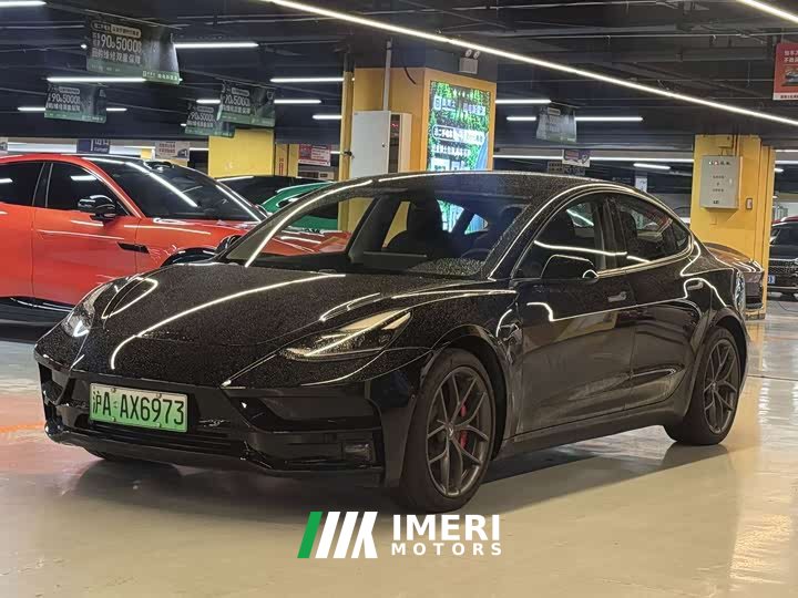 Tesla Model 3 PerformancePerformance Edition - автомобиль из Китая