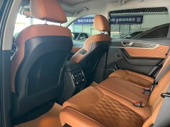 Hongqi HS7 2.0T DCT2WD Edition - фото 7