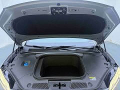 FAW EH7 640 AWD Edition - фото 11