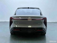 FAW EH7 640 AWD Edition - фото 4