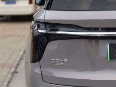 Hongqi HS7 PHEV 2.0T PHEV AWD Edition 6 - фото 11
