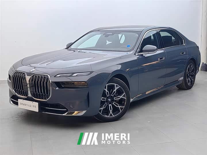 BMW 7 735Li M