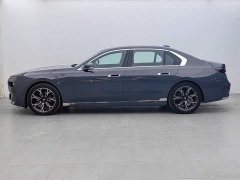 BMW 7 735Li M - фото 3