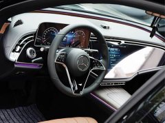 Mercedes-Benz E 300 L Luxury Version - фото 10
