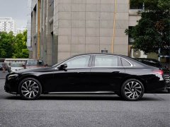 Mercedes-Benz E 300 L Luxury Version - фото 3