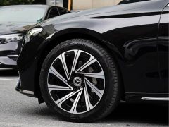 Mercedes-Benz E 300 L Luxury Version - фото 8