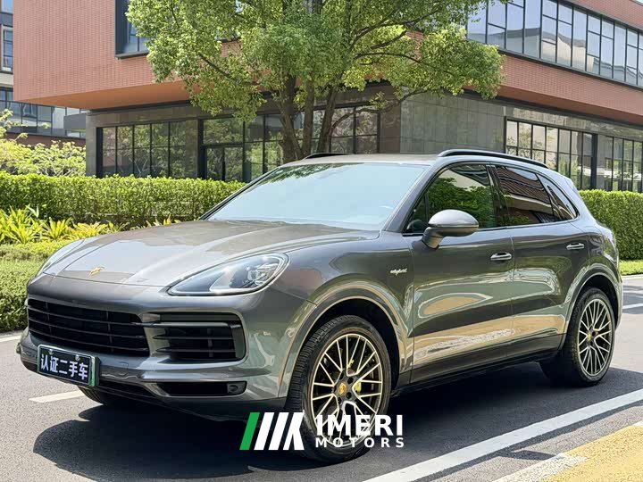 Porsche Cayenne New Energy Cayenne E-Hybrid 2.0T - автомобиль из Китая