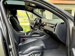Porsche Cayenne New Energy Cayenne E-Hybrid 2.0T - фото 6