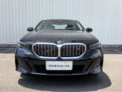 BMW i5 eDrive 35L M - фото 1