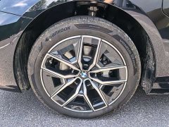 BMW i5 eDrive 35L M - фото 4