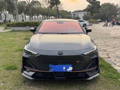 Changan UNI-V 1.5T Edition - фото 2