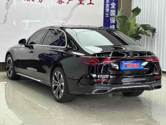 Mercedes-Benz E 300 L Fashion Version - фото 4