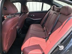 BMW 3 330i M - фото 7