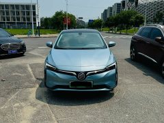 Tesla Model Y rear-wheel drive version - фото 2