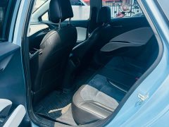 Tesla Model Y rear-wheel drive version - фото 6