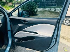 Tesla Model Y rear-wheel drive version - фото 9