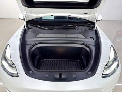 Tesla Model Y Edition - фото 19