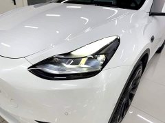 Tesla Model Y Edition - фото 6