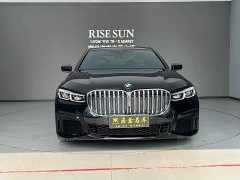 BMW 7 730Li M - фото 14
