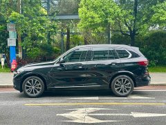 BMW X5 xDrive30i M - фото 3