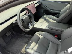 Tesla Model 3 rear-wheel drive version - фото 13