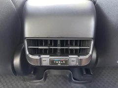 Tesla Model Y Long Range Edition - фото 17