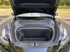 Tesla Model Y Long Range Edition - фото 20