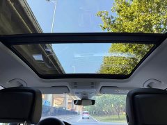 Volkswagen 200Anniversary Edition 330TSI DSGLuxury Version - фото 11