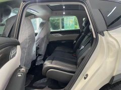 Lexus Zhiji LS7 90kWh Max Elite rear-wheel drive version - фото 14
