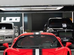 Ferrari F8 Tributo 3.9T V8 - фото 2