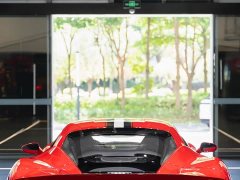 Ferrari F8 Tributo 3.9T V8 - фото 7