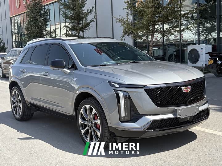 Cadillac XT5 2.0T Version - автомобиль из Китая