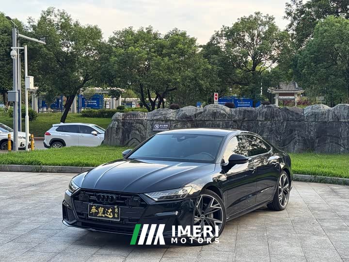 Audi A7L 45 TFSI quattro S-line Edition - автомобиль из Китая