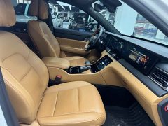 Li Auto ONE Extended-Range 6-Seater - фото 12