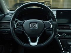 Honda Accord 260TURBO Deluxe Edition - фото 18