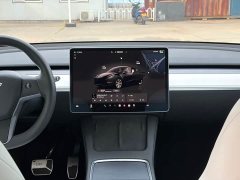 Tesla Model Y Edition - фото 8