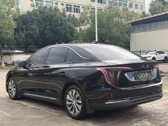 Hongqi E-QM5 560km PLUS - фото 6