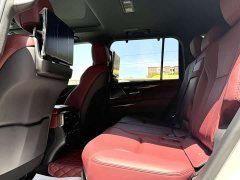 Lexus LX 600 7-seat Luxury American version - фото 11