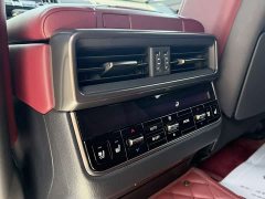 Lexus LX 600 7-seat Luxury American version - фото 13